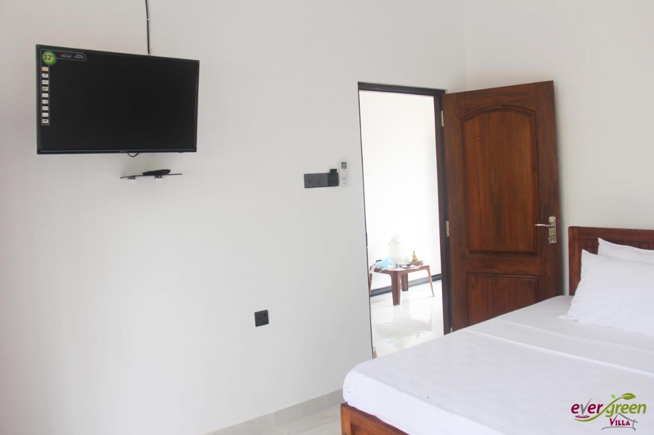 Ever Green Villa Negombo Exterior photo